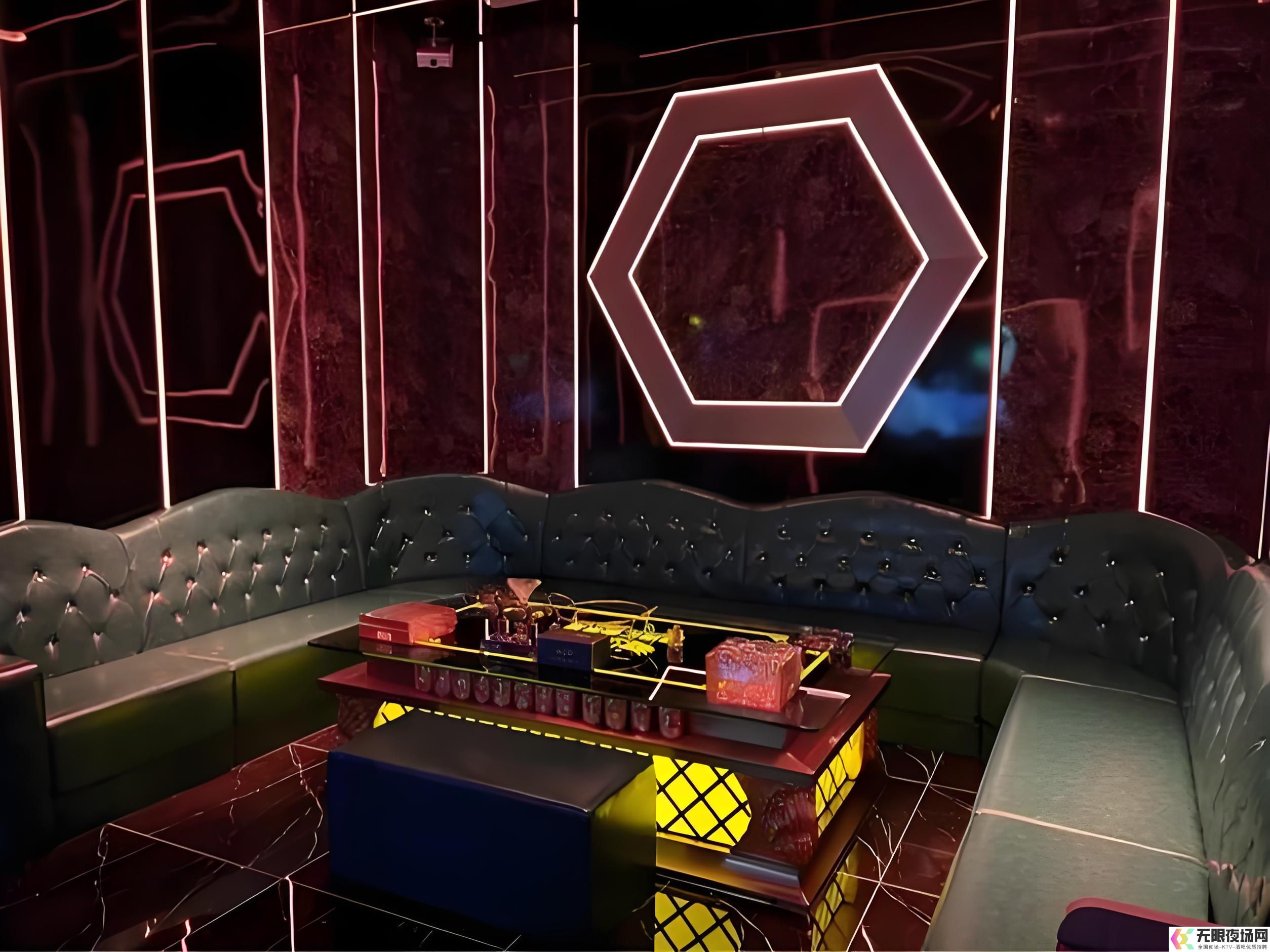 都市活力聚集地高端会所招聘中年精英